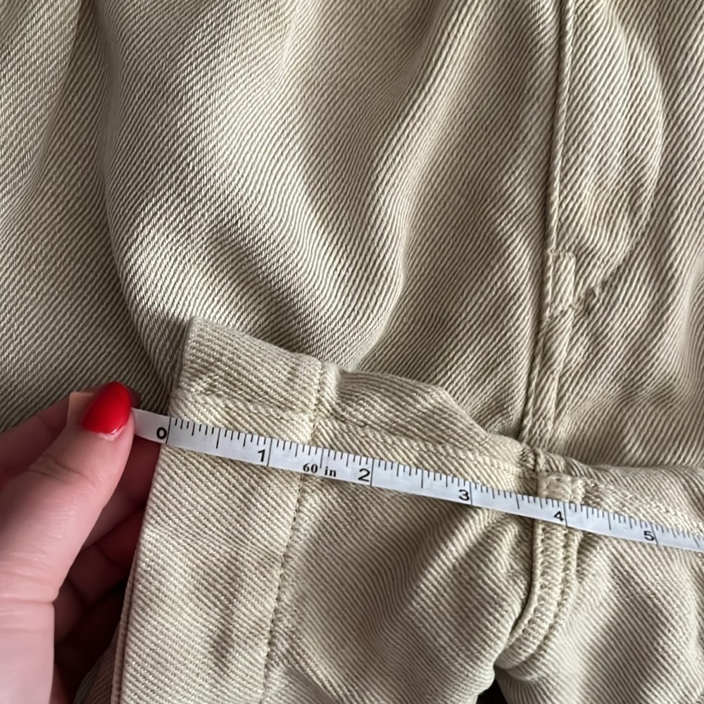 Isabel Marant High-Waist Pleated Cream Shorts - Picture 8 of 15